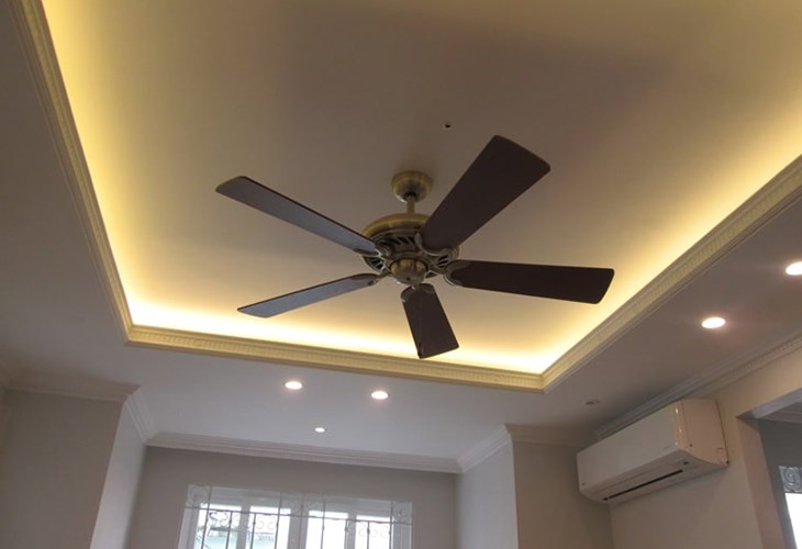 Kết hợp điều hoà với quạt để giảm hao phí điện năng