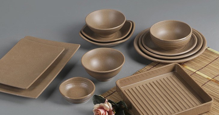 Nhựa melamine thường được dùng để chế tác các dụng cụ ăn uống