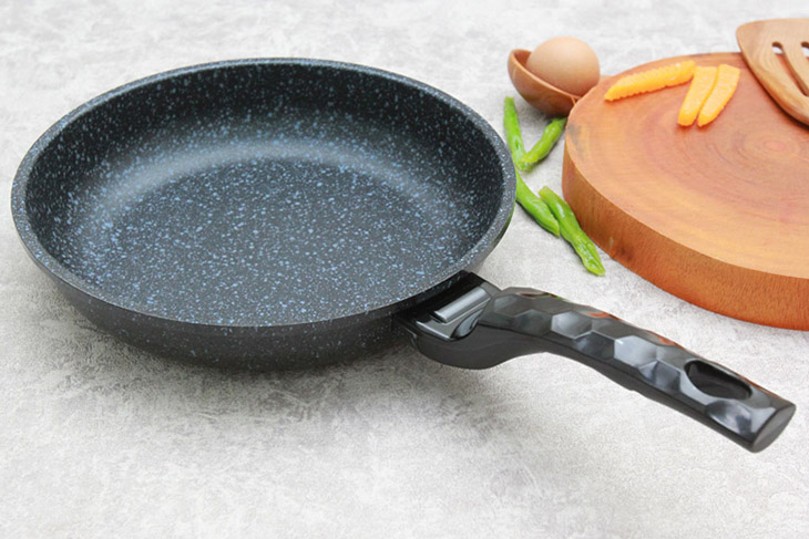 Dụng cụ phủ chống dính