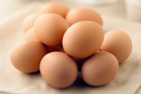 Những nguyên vật liệu không được phép cho vào lò vi sóng