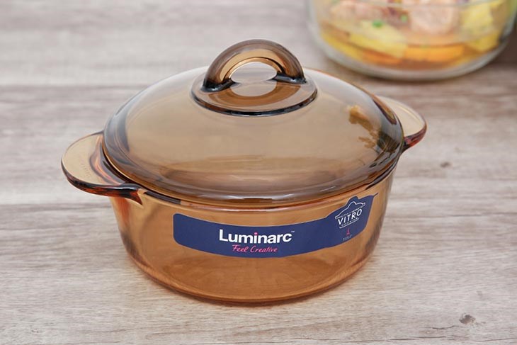 Nồi thủy tinh nắp thủy tinh 16cm Luminarc Amberline Granite 1 lít sở hữu màu sắc và kiểu dáng sang trọng tô điểm gian bếp thêm ấn tượng