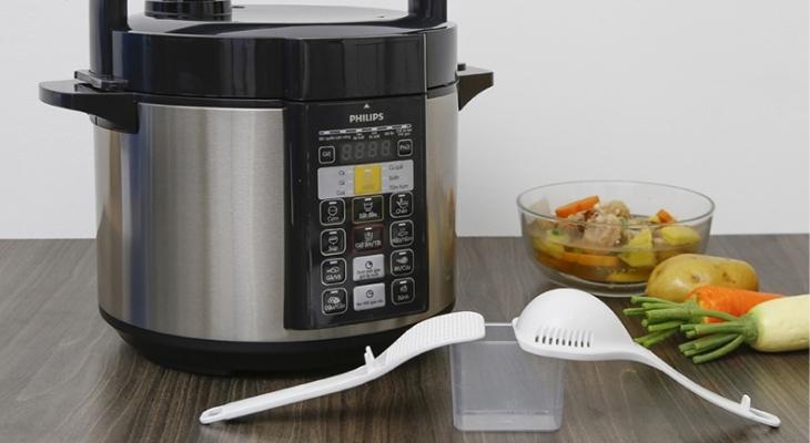 Nồi áp suất điện Philips có nhiều phụ kiện đi kèm