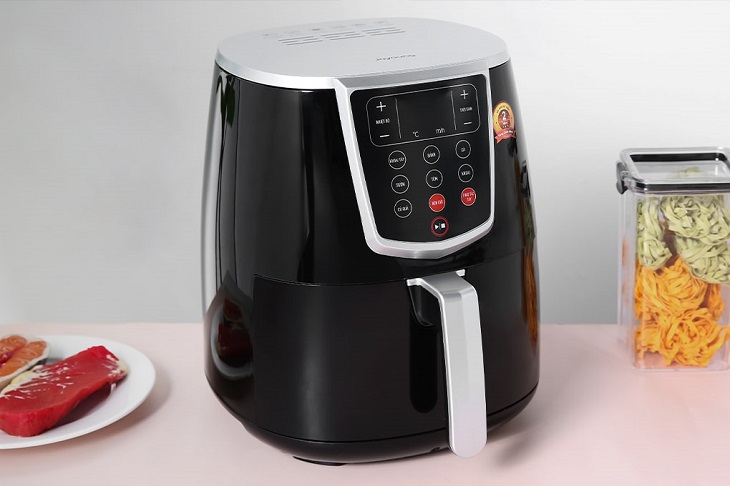 Nồi chiên không dầu Joyoung còn được trang bị thêm công nghệ làm nóng 360 độ bằng điện trở