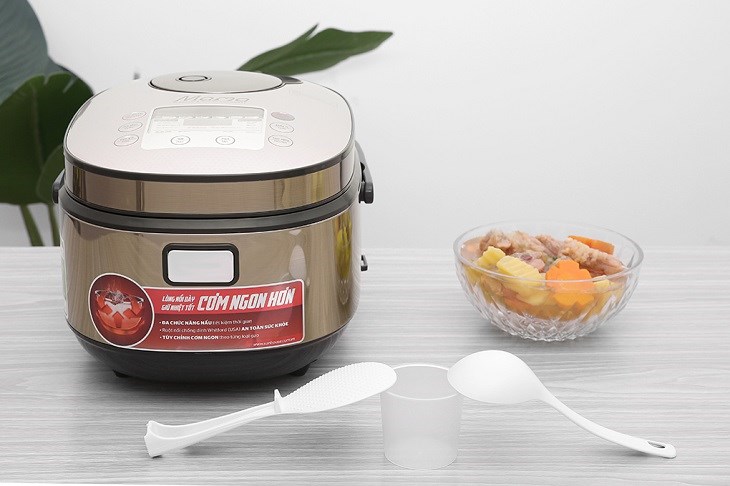 Nồi cơm điện tử Sunhouse mama 1.5 lít SHD8915 thiết kế vỏ ngoài mạ ánh kim rất sang trọng