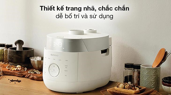 Nồi cơm áp suất cao tần Cuckoo 1.8 lít CRP-LHTR1009F/WHSIVNCV được thiết kế đơn giản, gọn đẹp, màu trắng trang nhã, đường nét bo tròn tinh tế