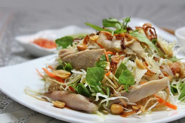 Gỏi gà rau càng cua