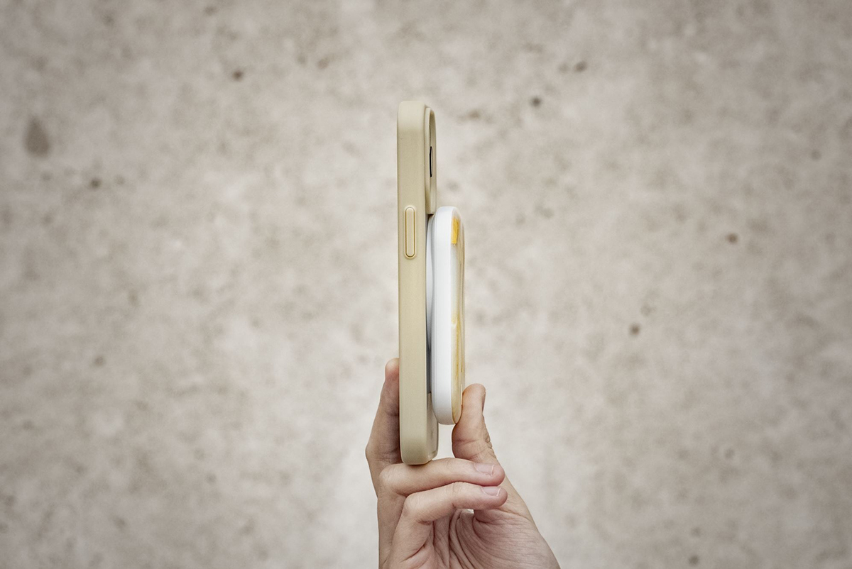Sạc dự phòng LAUT Handy