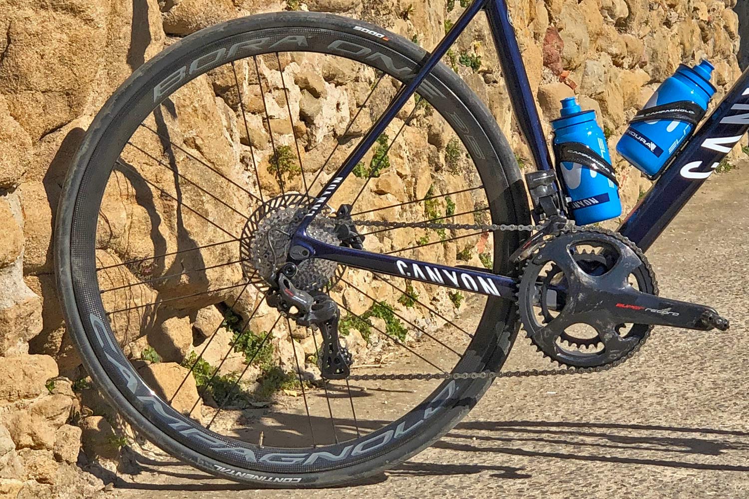 Bộ groupset điện tử giúp điều chỉnh tốc độ tốt hơn khi đạp xe