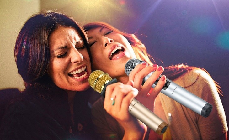 Người dùng nên chọn dòng micro không dây tần số VHF nếu chỉ sử dụng cho dàn âm thanh trong gia đình