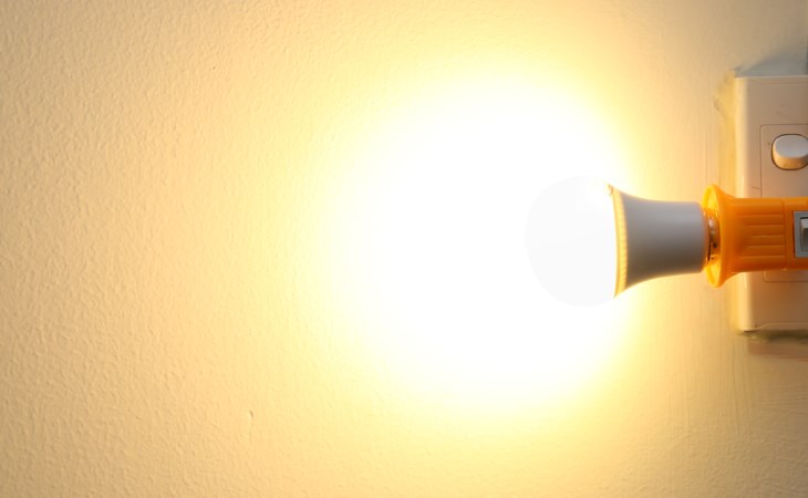 Bóng Led Điện Quang ánh sáng vàng LEDBU11A60 09727 V02 không chứa thủy ngân, an toàn với sức khỏe người sử dụng