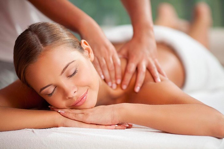 Massage truyền thống là phương pháp thư giãn đơn giản mà hiệu quả