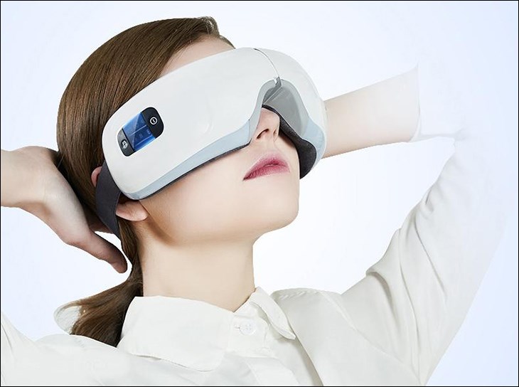 Máy massage mắt Fuji với công nghệ hiện đại giúp lưu thông tuần hoàn máu, cải thiện thị lực.