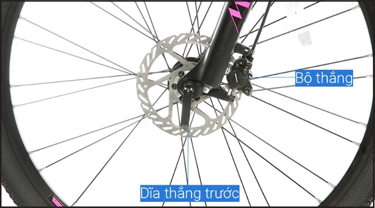 Xe đạp địa hình MTB Merida Victoria 800 27.5 inch Size M có hệ thống phanh đĩa dầu an toàn, hạn chế kẹt phanh khi đi trên đường có nhiều bùn đất