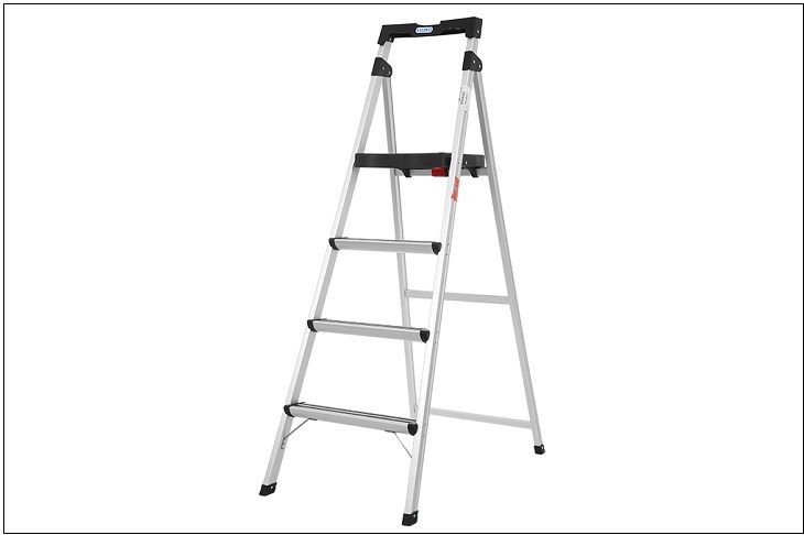 Thang nhôm ghế 4 bậc Sumo ADS-604 được làm từ chất liệu hợp kim nhôm bền bỉ, chống gỉ sét tốt