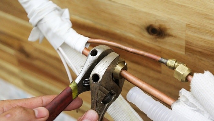 Bạn nên lắp ống đồng theo tiêu chuẩn vì sẽ bảo đảm được an toàn khi sử dụng