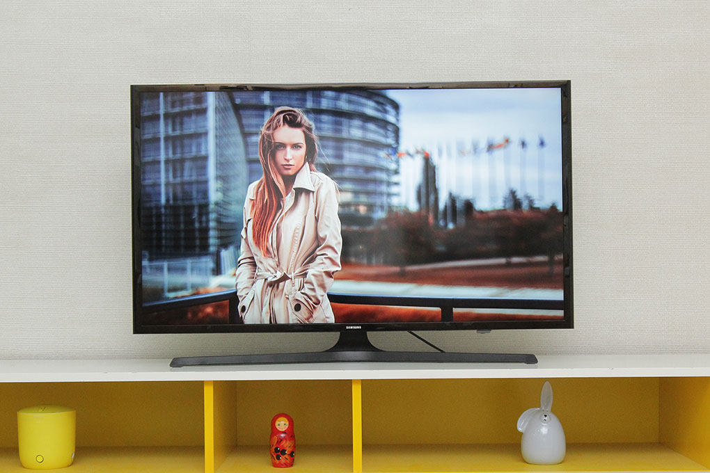 Kích thước tivi 40 inch Samsung
