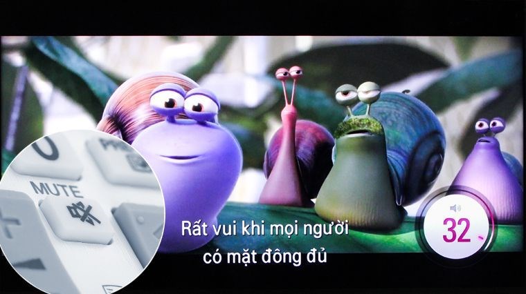 Bấm nhầm nút Mute trên remote sẽ khiến tivi bị mất tiếng