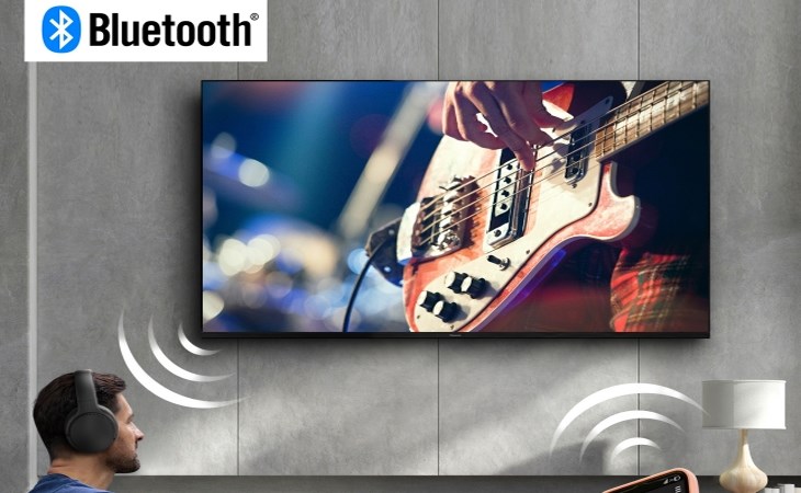 Tính năng Bluetooth® Audio Link giúp kết nối tivi với loa hoặc tai nghe không dây để có nhiều lựa chọn nghe hơn