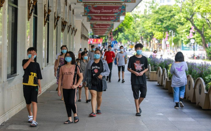 Không thực hiện quyết định áp dụng biện pháp hạn chế tập trung đông người