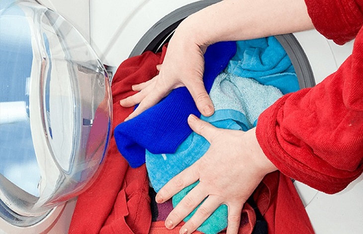Đảm bảo giặt vừa đủ khối lượng quần áo để mang lại hiệu quả tối đa cho quần áo