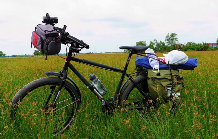 Xe đạp đi phượt (Touring Bike)