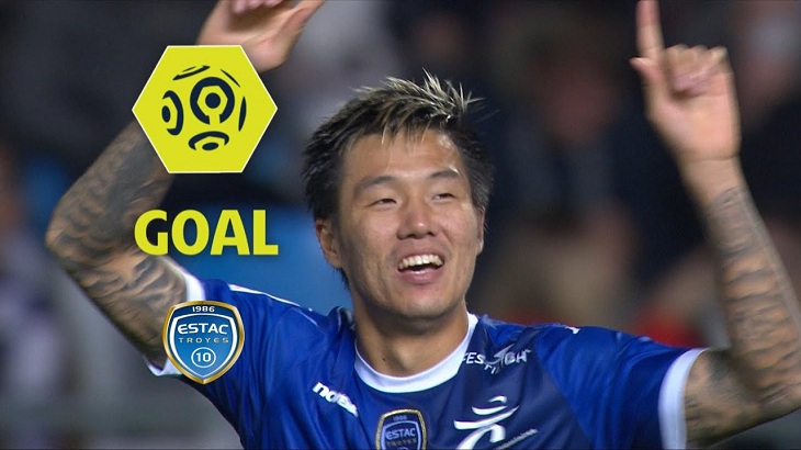 Suk Hyun Jun của ESTAC Troyes