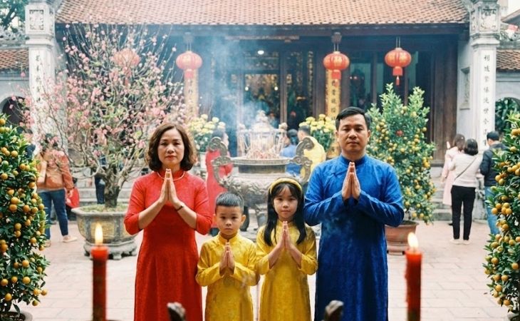 Stt đi chùa cầu bình an
