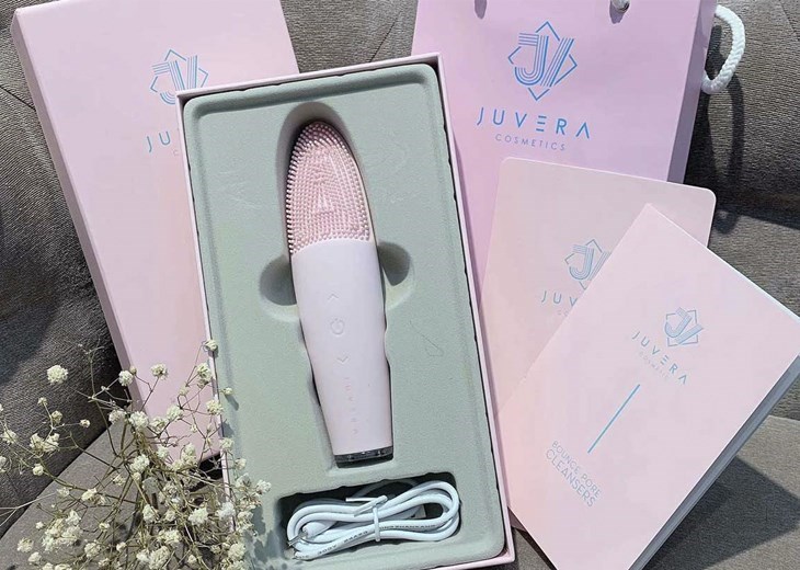 Máy rửa mặt Juvera đến từ xứ sở kim chi có thiết kế nhỏ gọn và sang trọng