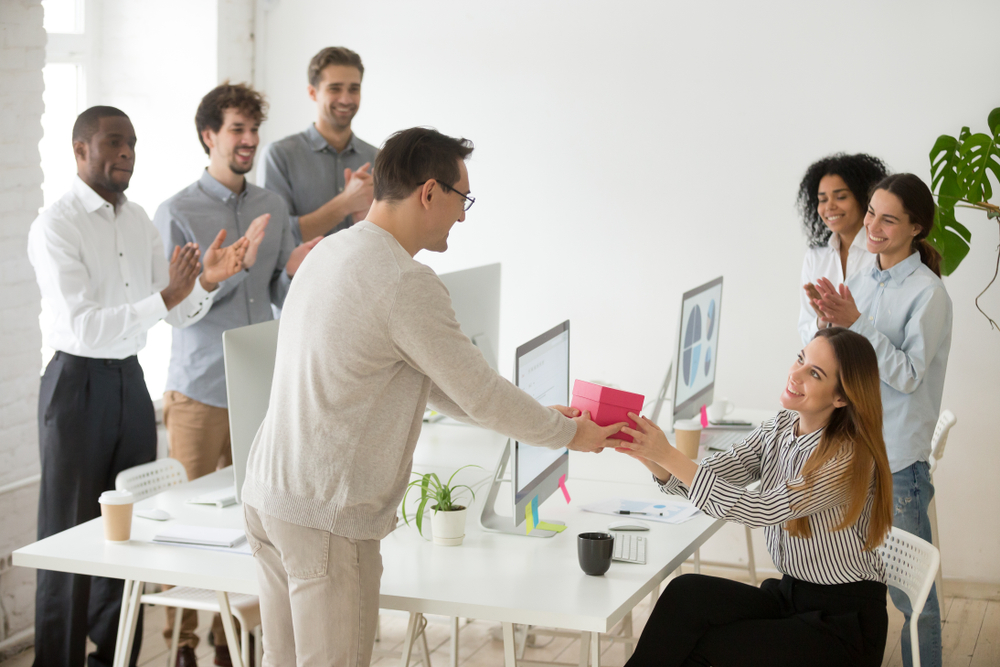 Ưu tiên chọn quà hữu dụng, có giá trị sử dụng thực tế cao