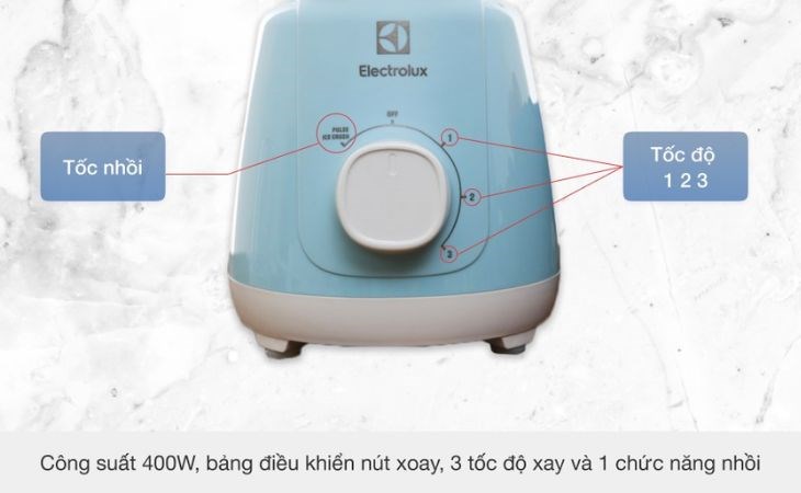 Máy xay sinh tố Electrolux EBR3416 có tới 3 tốc độ xoay