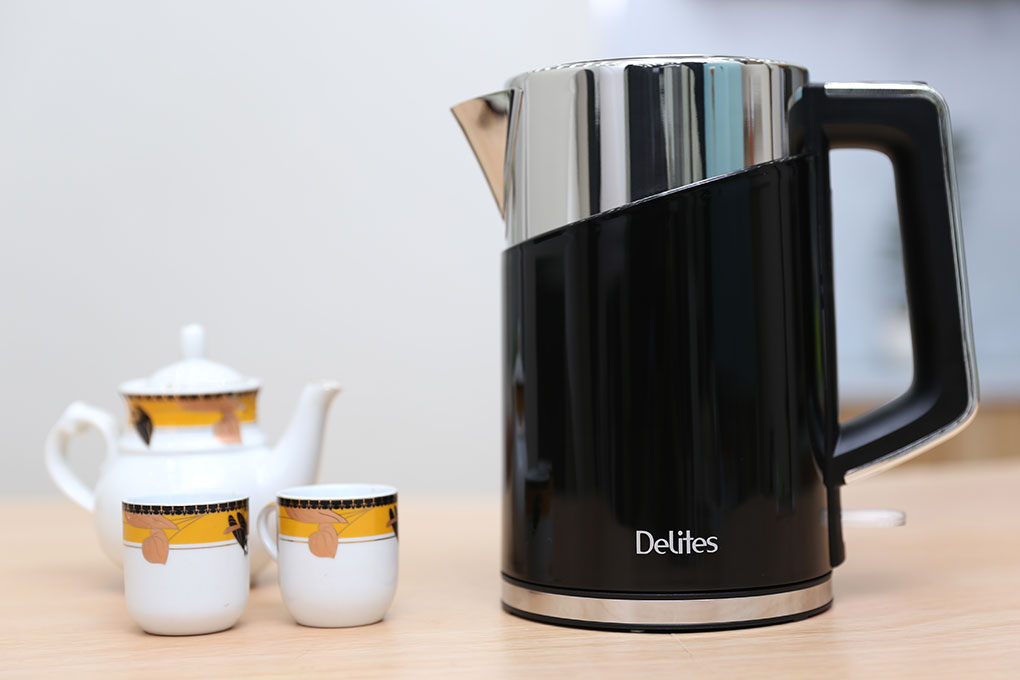 Bình siêu tốc Delites ST17DB01 Màu Đen