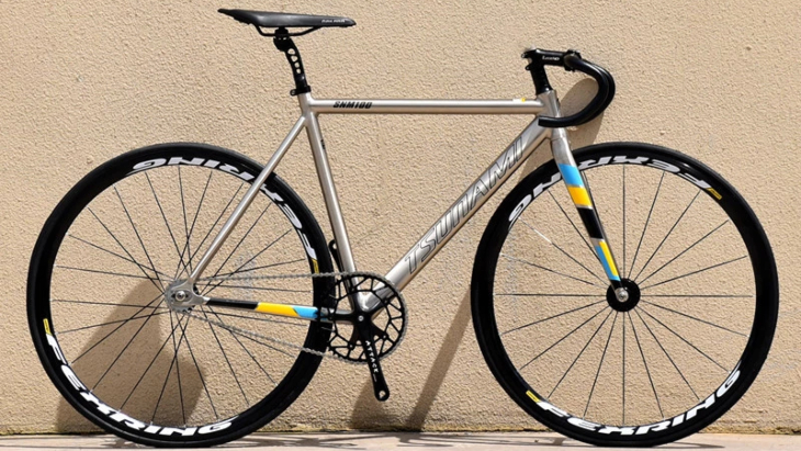 Xe đạp Fixed Gear Tsunami được thiết kế với nhiều kiểu dáng