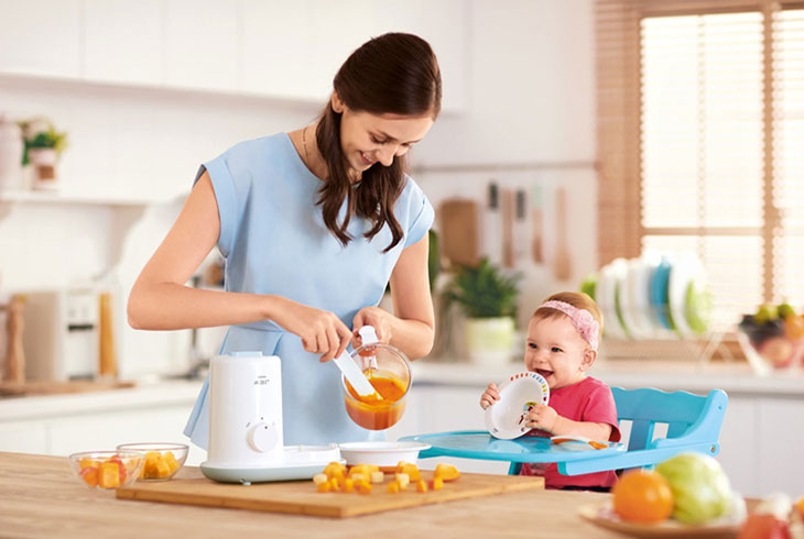 Nên chọn mua thiết bị nào để xay hấp thức ăn cho bé?