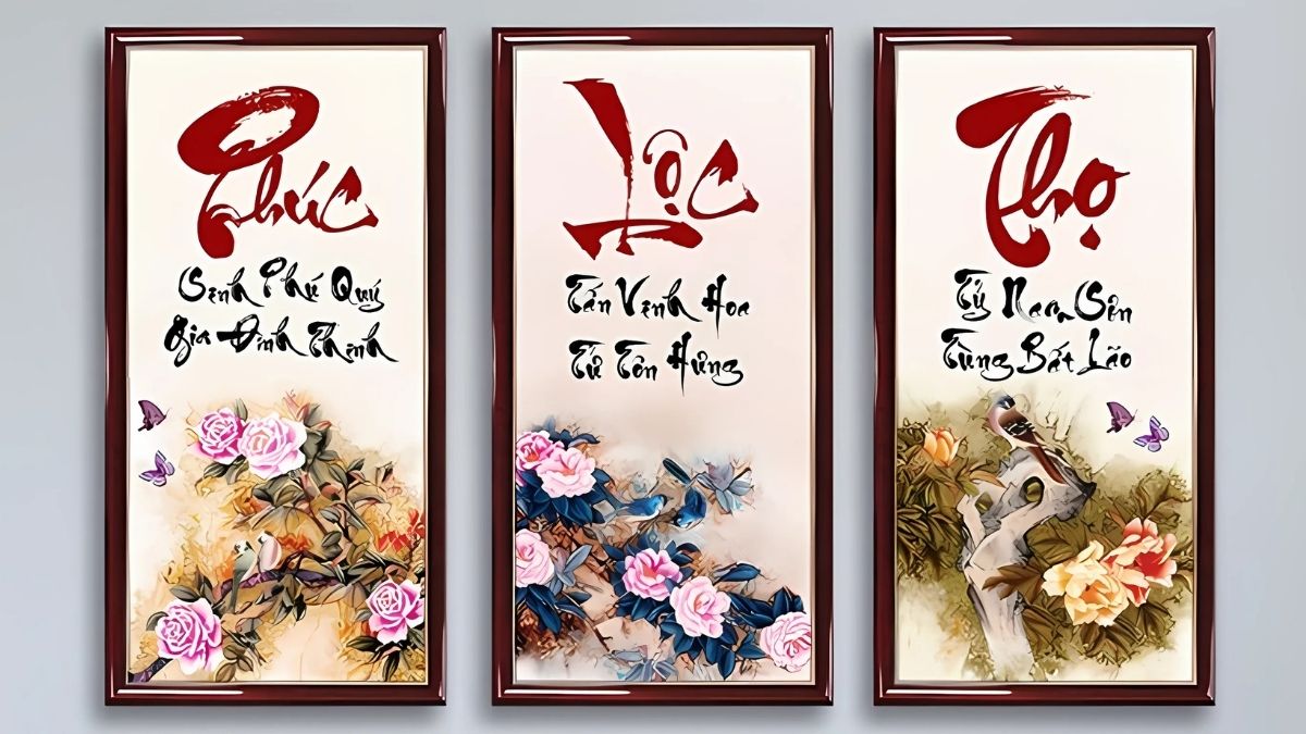 Nét chữ thư pháp trên câu đối đỏ tạo nên vẻ đẹp truyền thống cho background