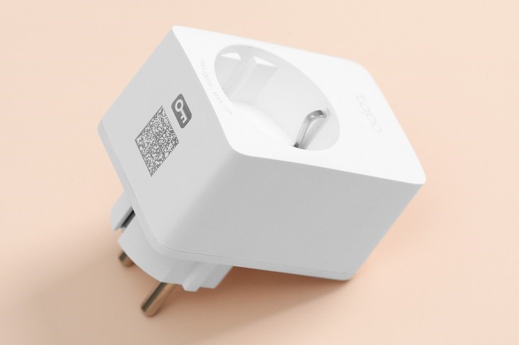 Ổ Cắm Điện Wifi Thông Minh 1 Lỗ TP-Link Tapo P100 Trắng kích thước nhỏ gọn tránh việc chặn các ổ cắm liền kề