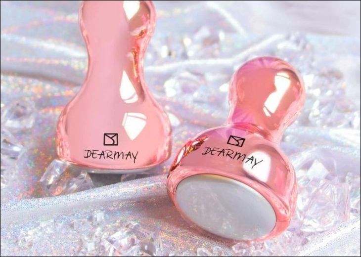 Dearmay Icy Massager có khả năng giữ lạnh tuyệt vời, giúp se khít lỗ chân lông hiệu quả
