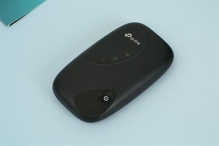 Bộ phát Wifi di động 4G LTE 150Mbps TP-Link M7000