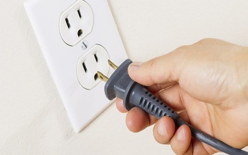 Hạn chế sử dụng chung ổ cắm tủ đông mini với các thiết bị nặng tải