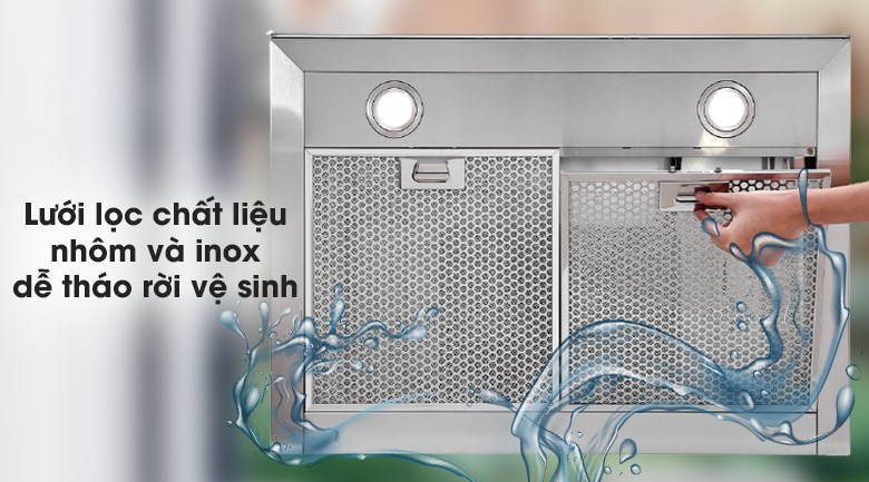 Máy hút mùi áp tường Pramie TT32-700 có lưới lọc bằng nhôm và inox hỗ trợ việc lọc sạch dầu mỡ và vệ sinh dễ dàng