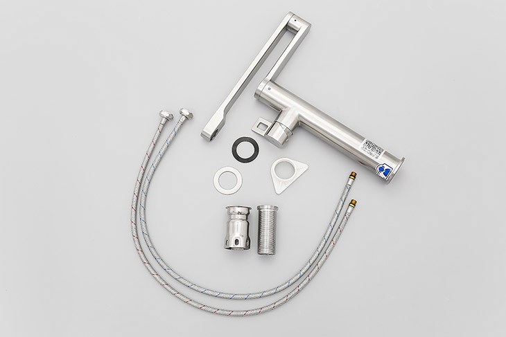 Vòi rửa chén nóng lạnh đồng Malloca K060-S bằng đồng thau mạ chrome không sét gỉ, bền bỉ, sáng bóng, tiện vệ sinh