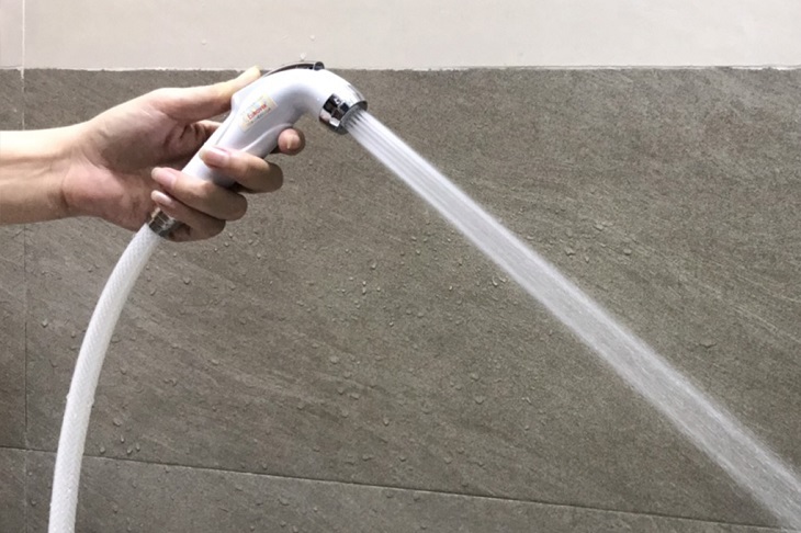 Vòi xịt vệ sinh nhựa Eurover PLE-059X