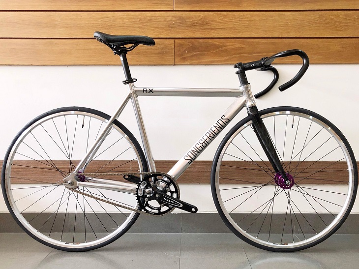 Xe đạp Fixed Gear có thiết kế thời trang, tuổi thọ cao và khả năng đi lùi đặc trưng