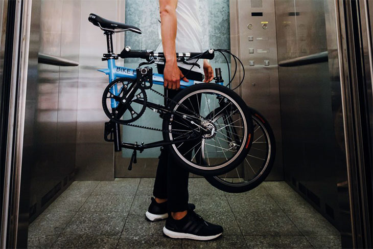 Xe đạp gấp có phong cách ấn tượng, tạo khác biệt cho người sở hữu