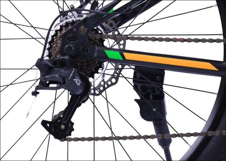 Xe Đạp Địa Hình MTB Gammax 26-Jiebao-3.0-21S 26 inch có bộ truyền động cao cấp với sên xe M70 cho phép chuyển tốc phù hợp trên mọi nẻo đường