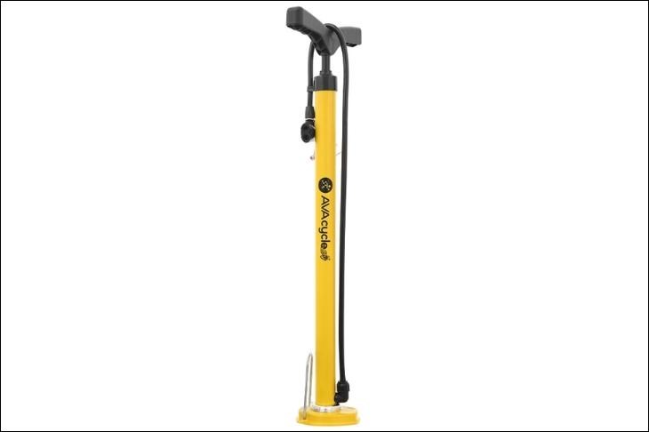Bơm xe đạp AVACycle A6232 Đen Vàng có thiết kế nhỏ gọn, thuận tiện mang đi xa