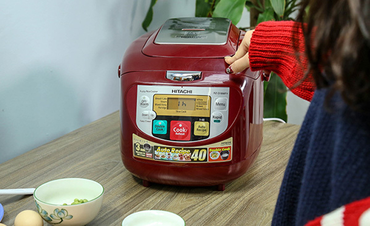 Nồi cơm điẹn Hitachi