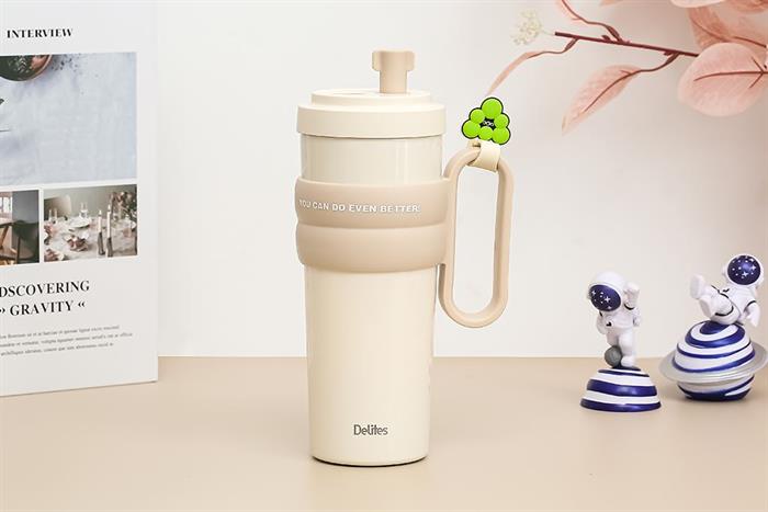 Một chiếc ly, bình giữ nhiệt xịn sò là người bạn đồng hành không thể thiếu, giúp bạn thưởng thức trọn vẹn hương vị thức uống