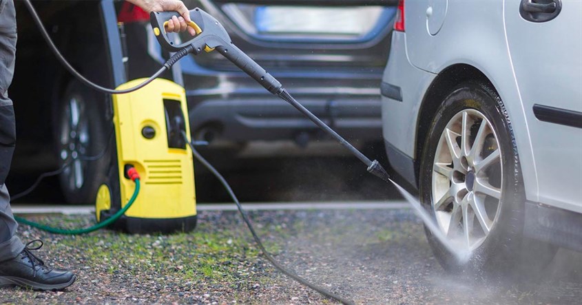 Máy rửa xe cao cáp chuyên dùng trong cửa hàng rửa xe chuyên nghiệp