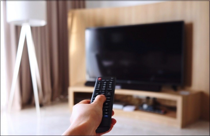 Bo mạch điều khiển bị hỏng làm ảnh hưởng đến việc kết nối tín hiệu với màn hình tivi Samsung