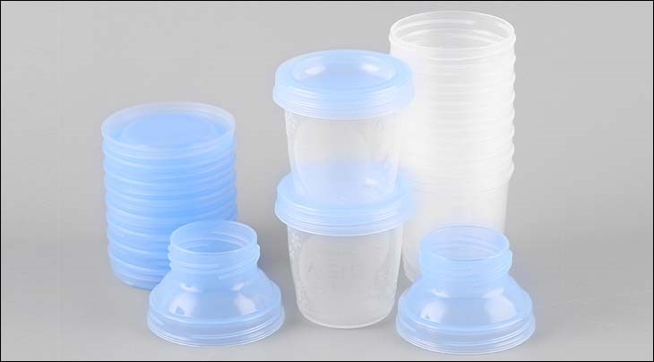 Mẹ có thể sử dụng cốc trữ sữa Philips Avent 180 ml SCF618/10 (10 cốc) để bảo quản sữa mẹ và tái sử dụng nhiều lần